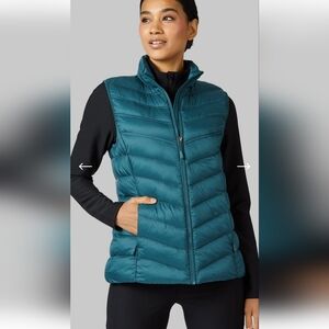 NWT 32 Degrees Lightweight Packable Women's Puffer Vest In Basil /teal Color